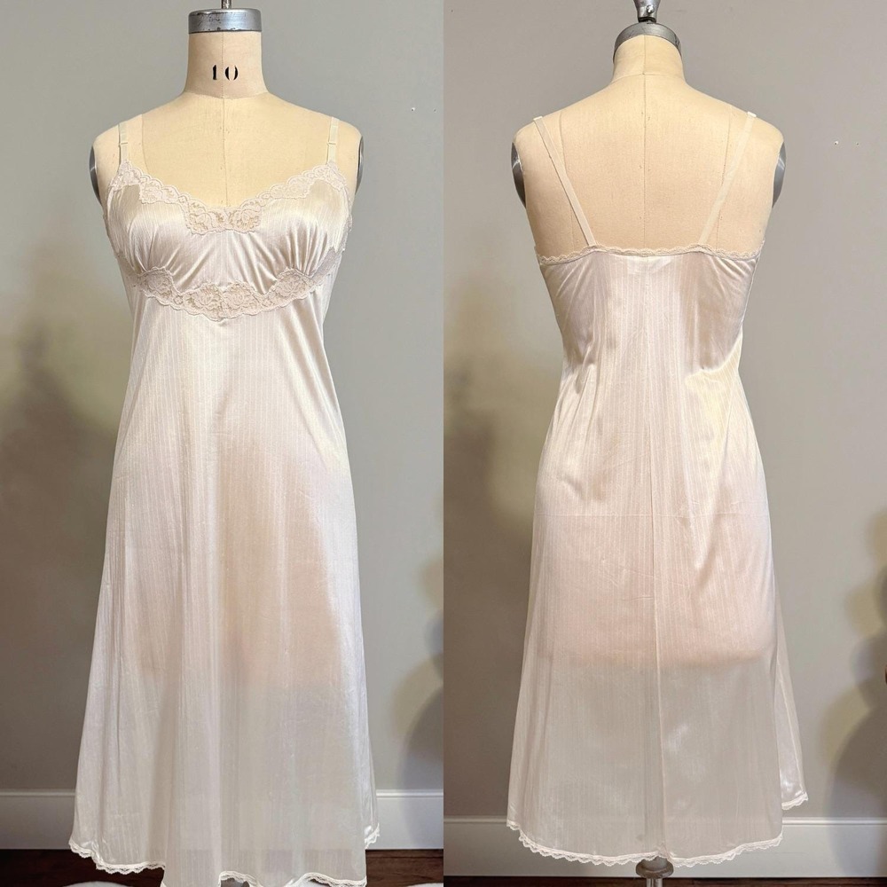 Elizabeth Gordon Vintage Nightgown Slip Ivory Nylon Lace Small Minimal